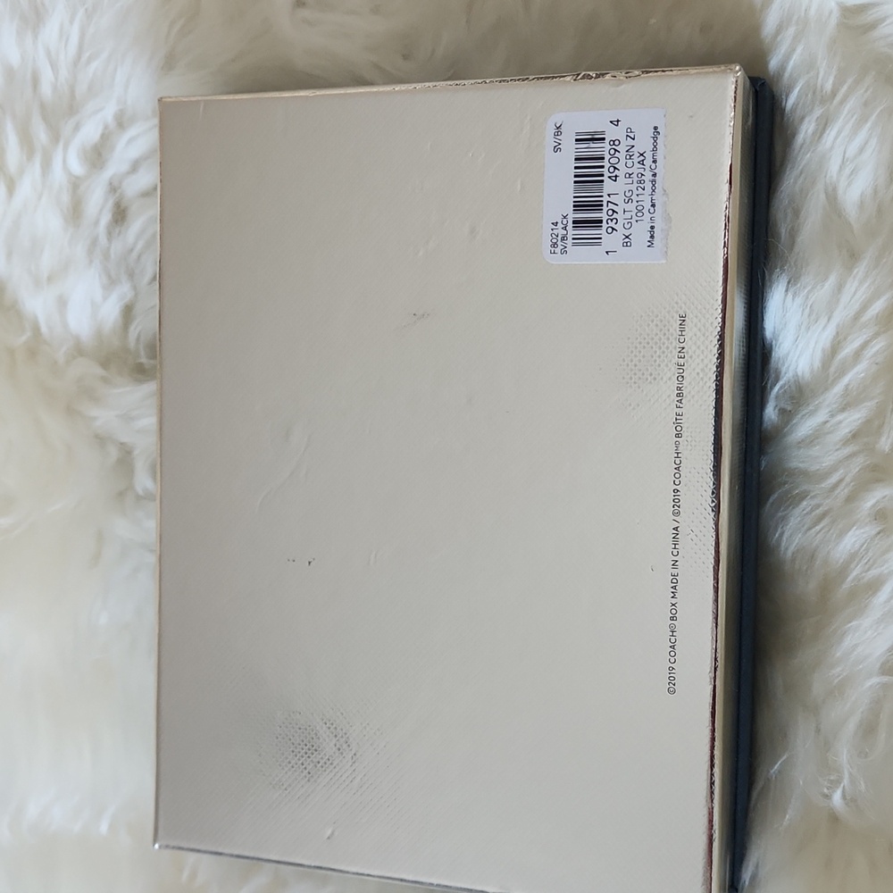 NWT IOB Coach Boxed Glitter Leather Signature Corner Zip Wristlet Wallet 🖤🎁🩶 - Picture 15 of 16